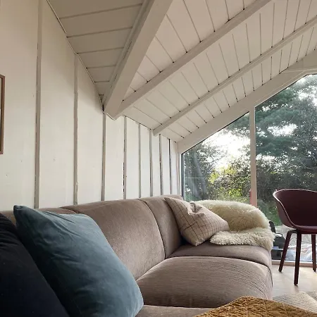 Cozy Close To The For 5 People Nyaraló